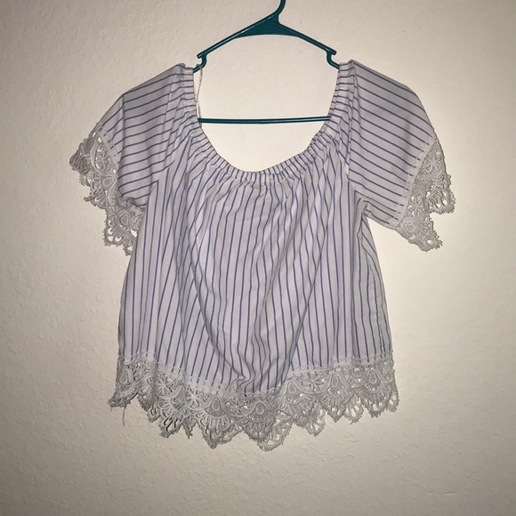 Ambiance White and Blue Stripes Crop Top L - Picture 2 of 3